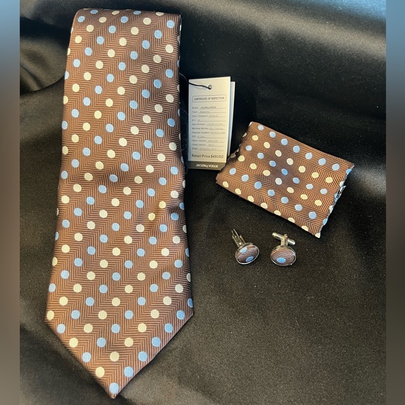 NWT- Silk Brown Polka Dot Tie Set - Picture 3 of 3